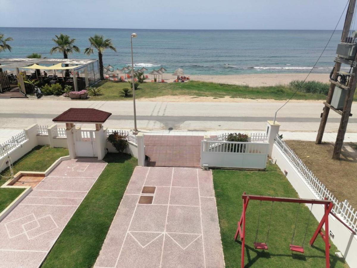 Suite In Front Of The Sea Nea Thesi Exterior foto